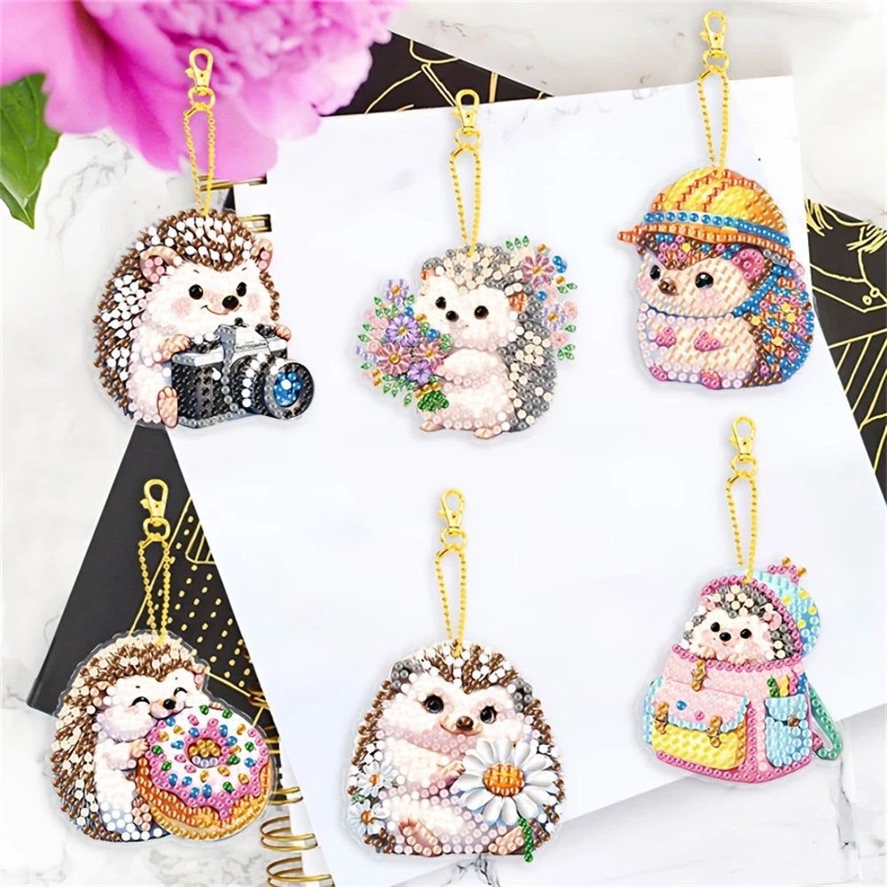 DIY Diamond Painting Keychain Kit- Hedgehog Pattern