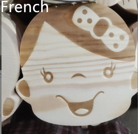 Wooden children's deciduous tooth box