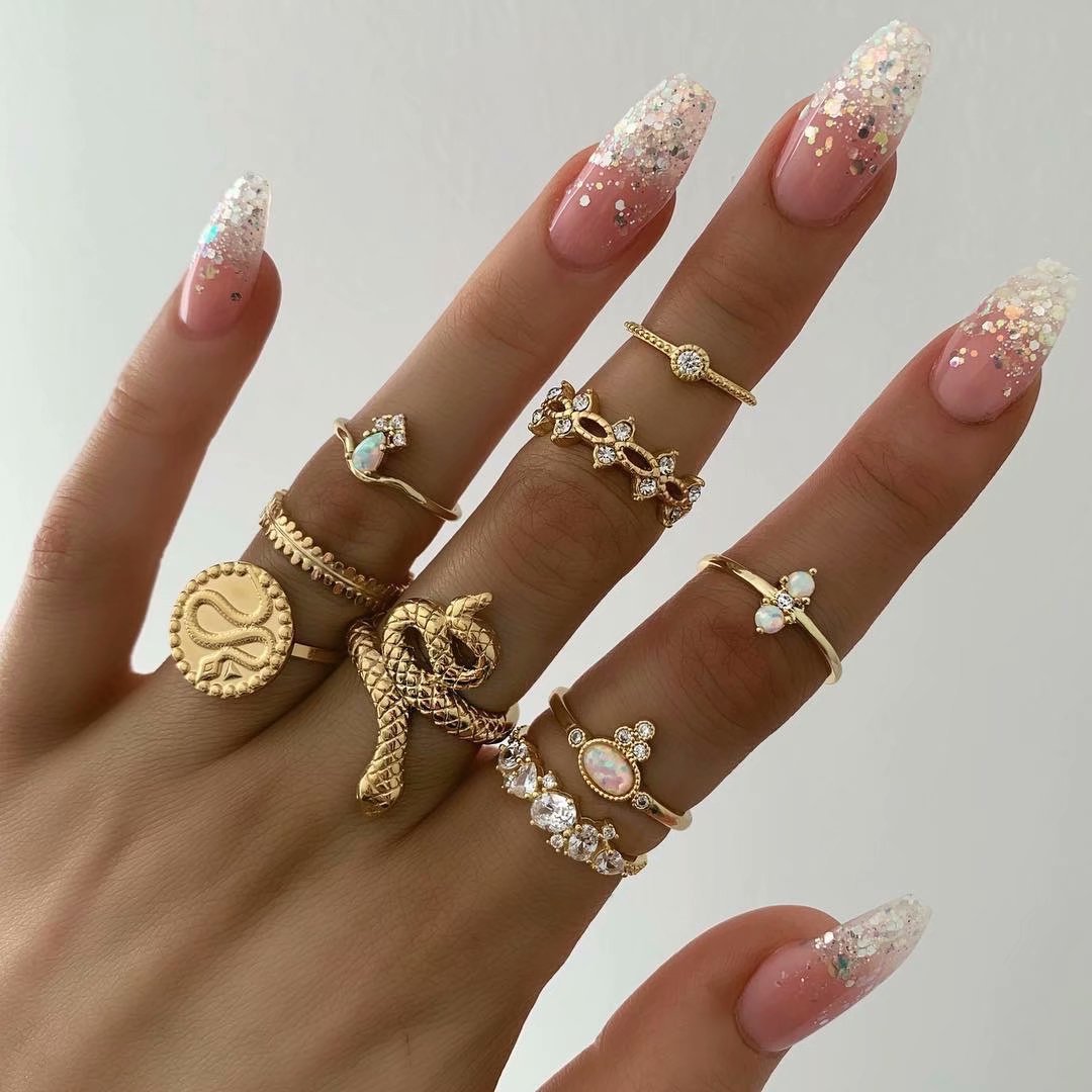 Explosive 12-piece Ring Set