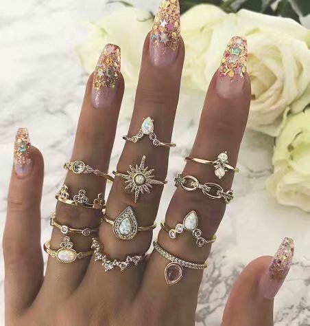 Explosive 12-piece Ring Set