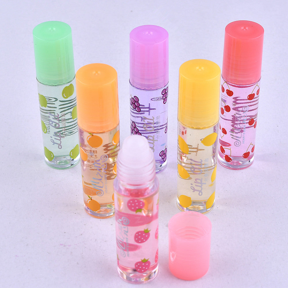 Transparent moisturizing lip oil