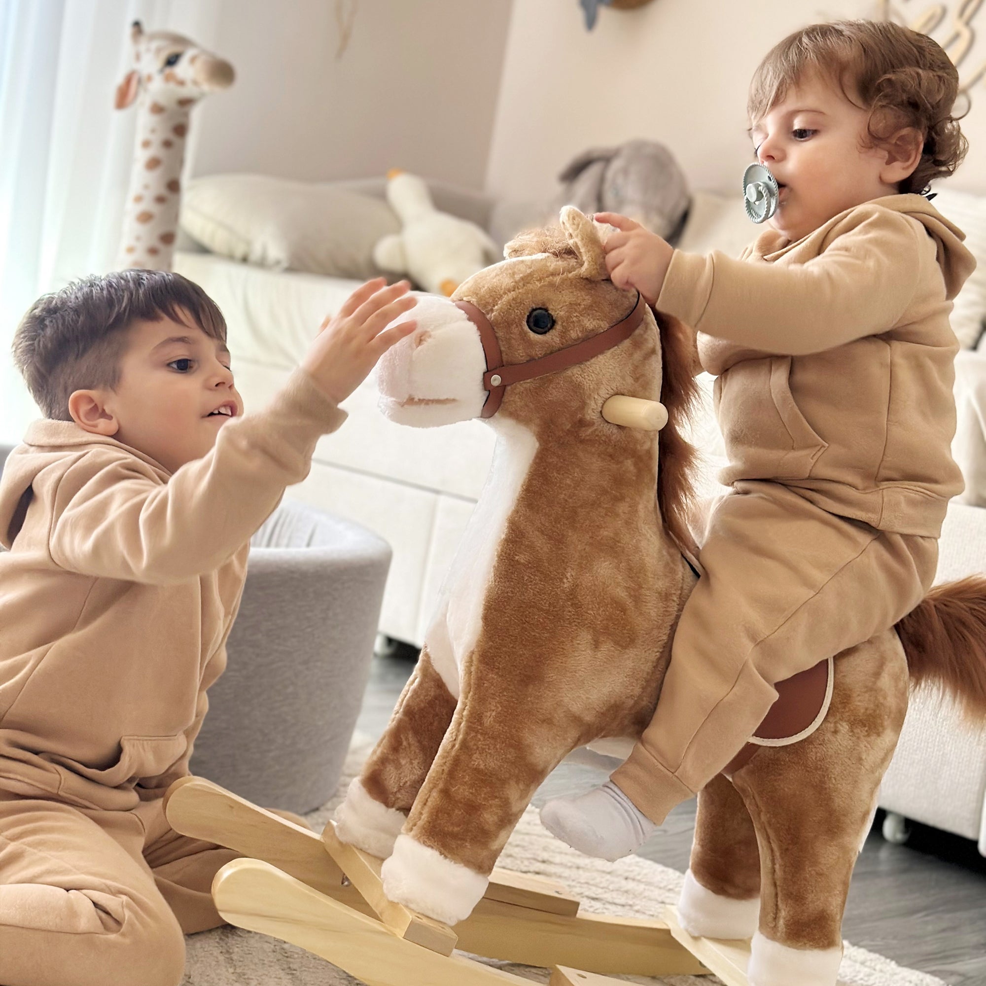 Rocking Horse with Sounds, Moving Mouth, Wagging Tail